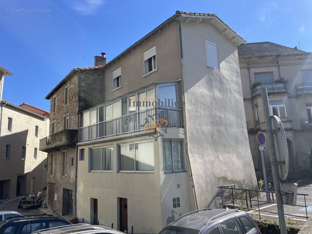 Maison à SAINT-AFFRIQUE