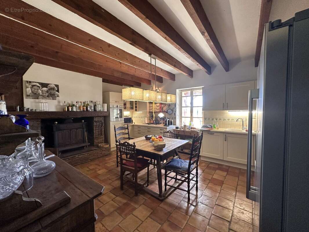 Maison 242 m² à Bourgougnague  - photo 5