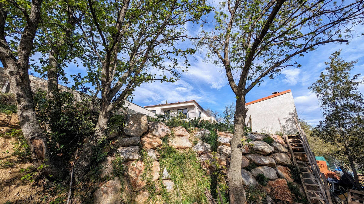 Maison à VILLELONGUE-DELS-MONTS