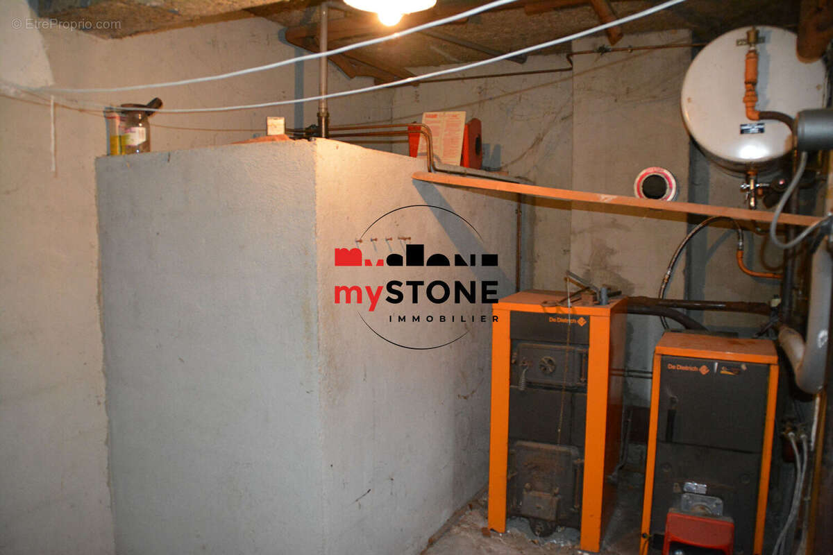 Maison à SAINT-MARCEL