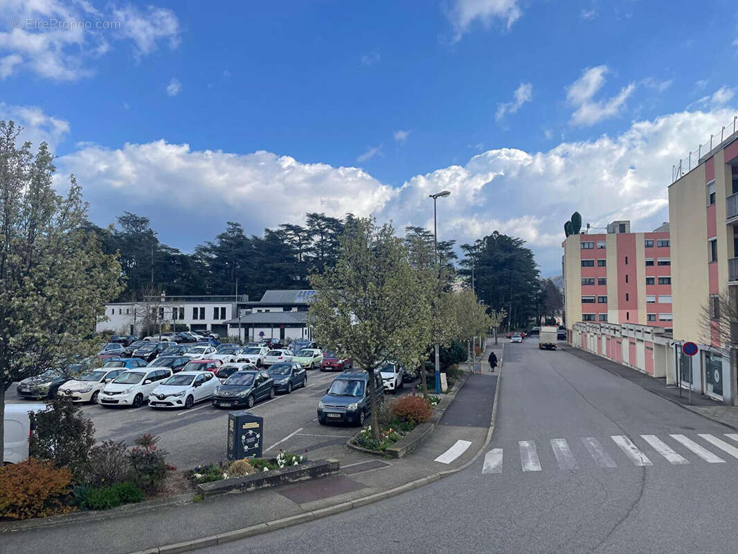 Appartement à LA TALAUDIERE