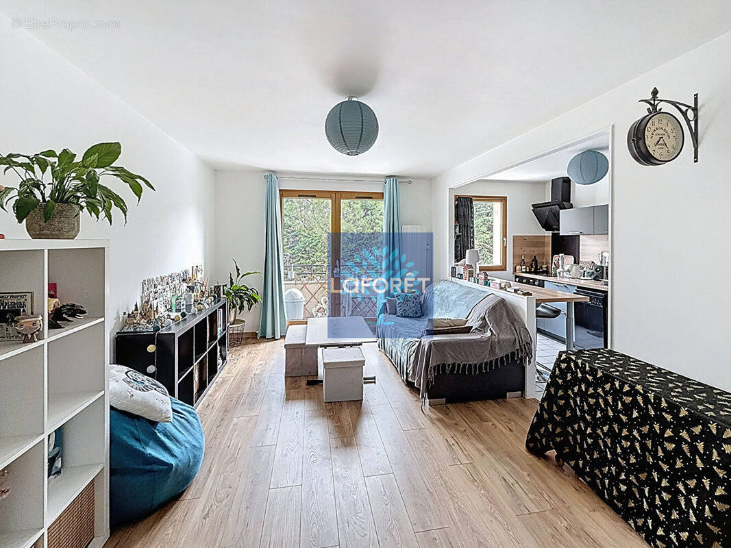 Appartement à BRETIGNY-SUR-ORGE