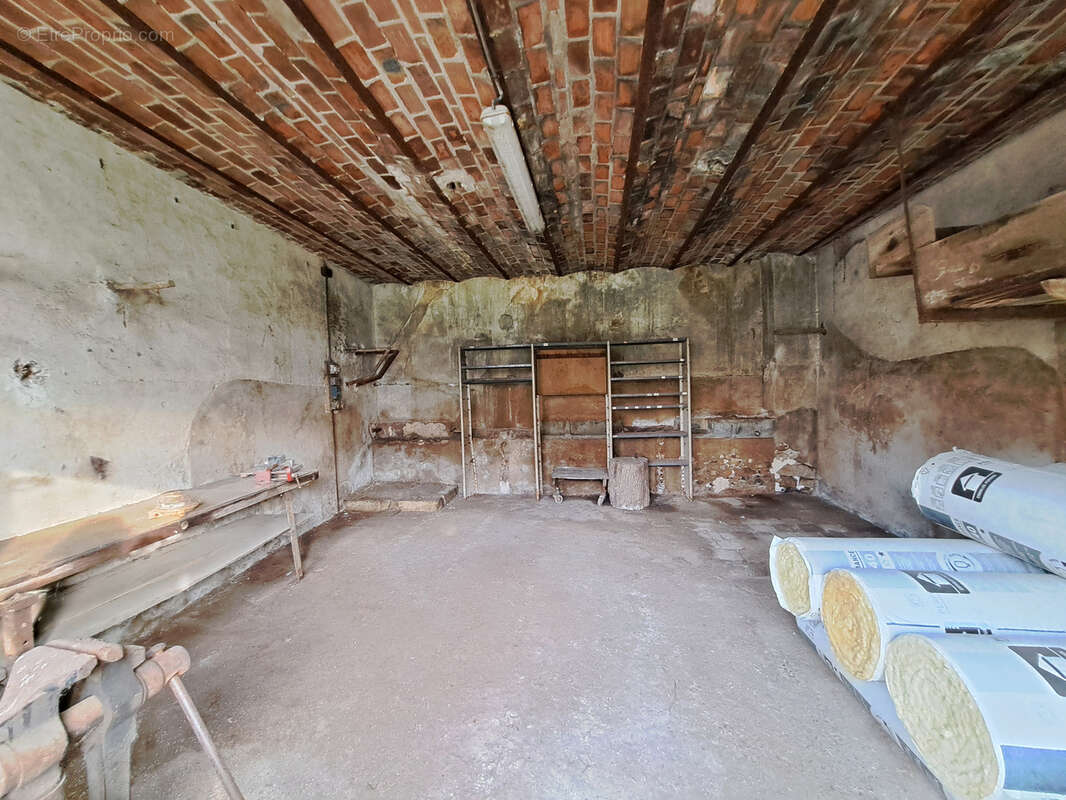 Appartement à COURLON-SUR-YONNE