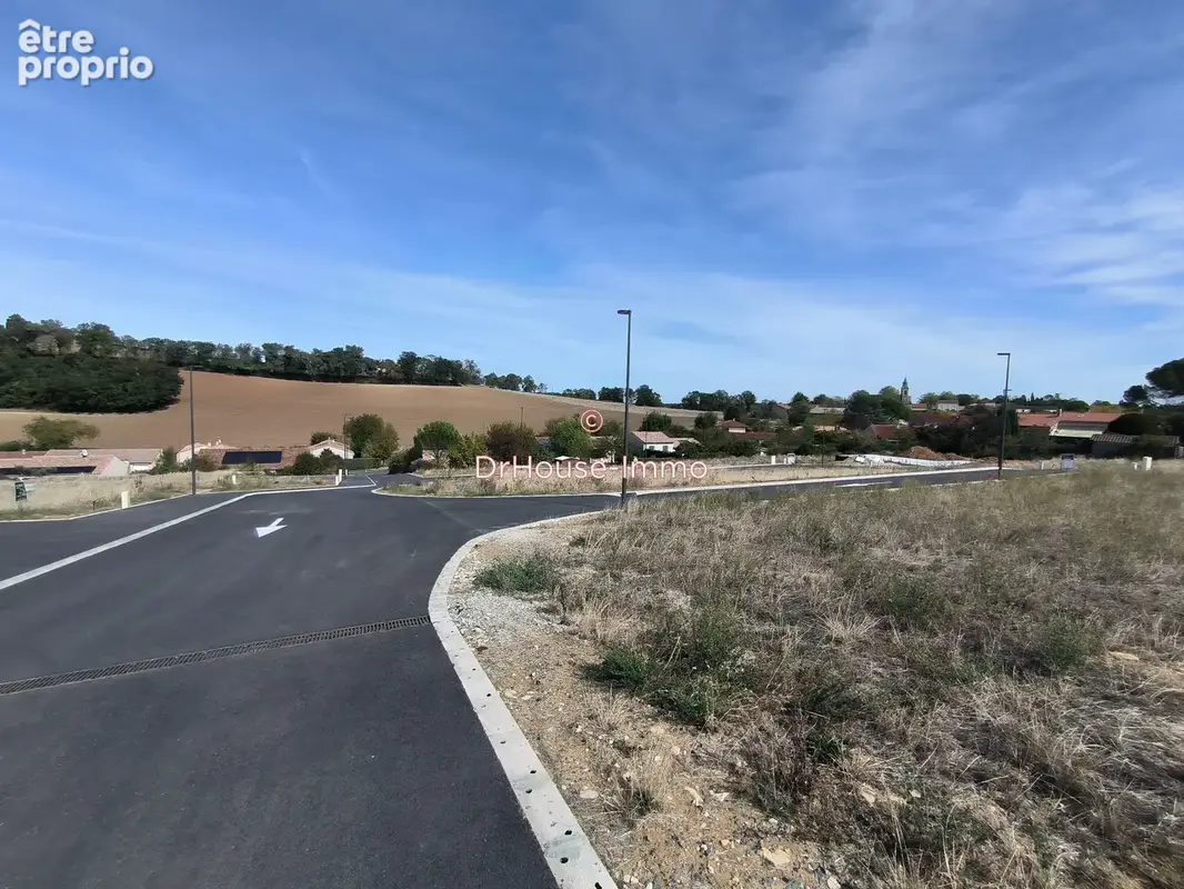 Terrain à CARLUS