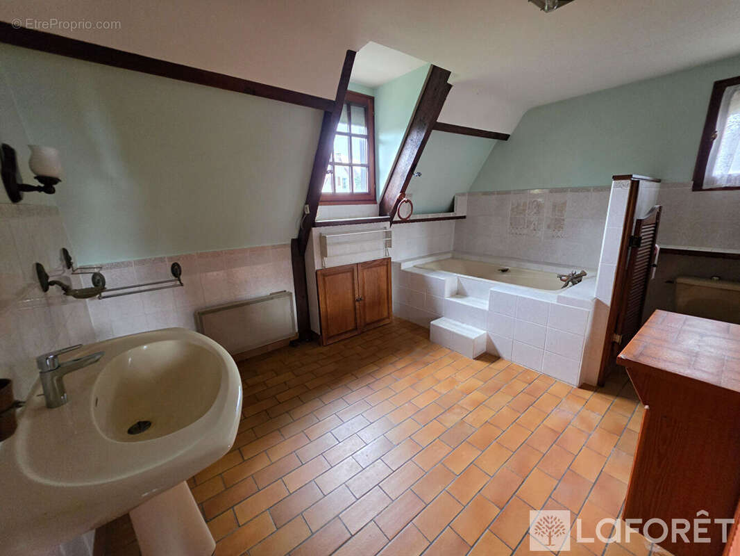 Maison à MERVILLE-FRANCEVILLE-PLAGE