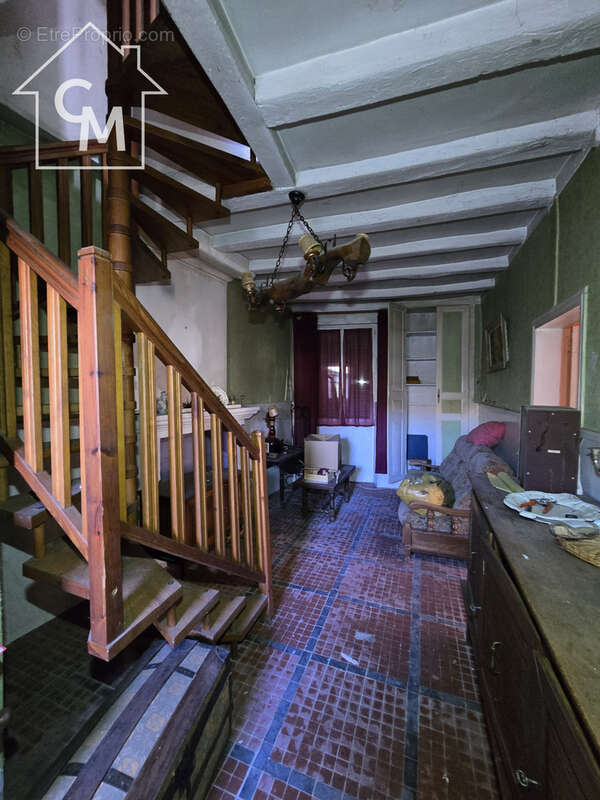 Maison d'habitation avec grange - photo 13