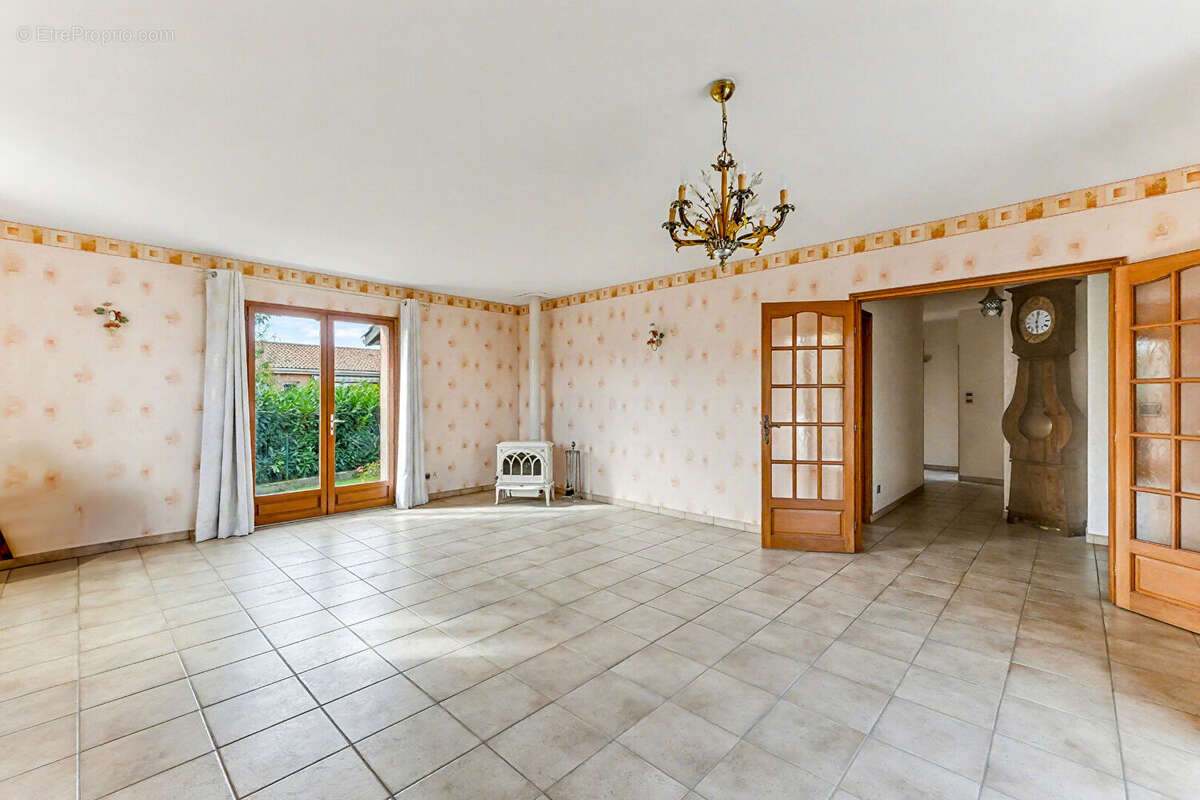 Maison à VILLENEUVE-TOLOSANE