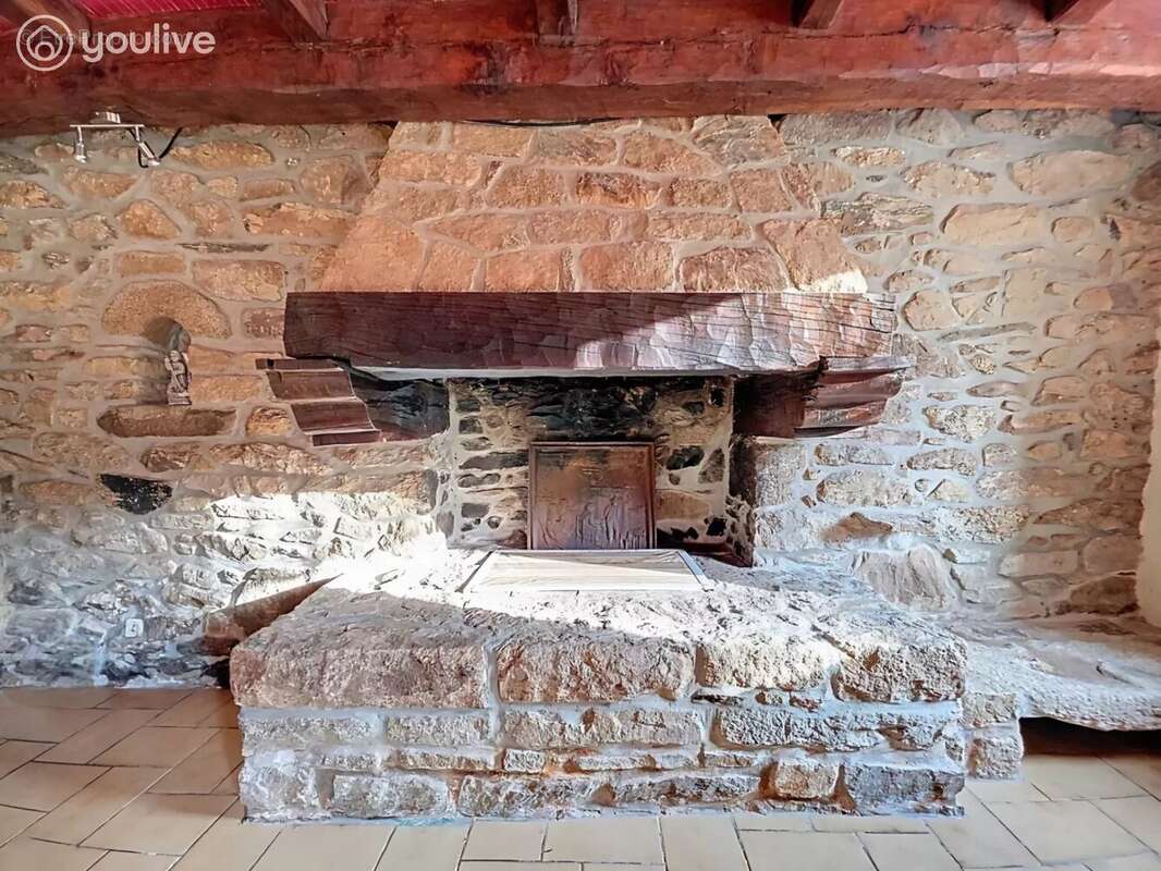 Maison à PLOUGUERNEAU