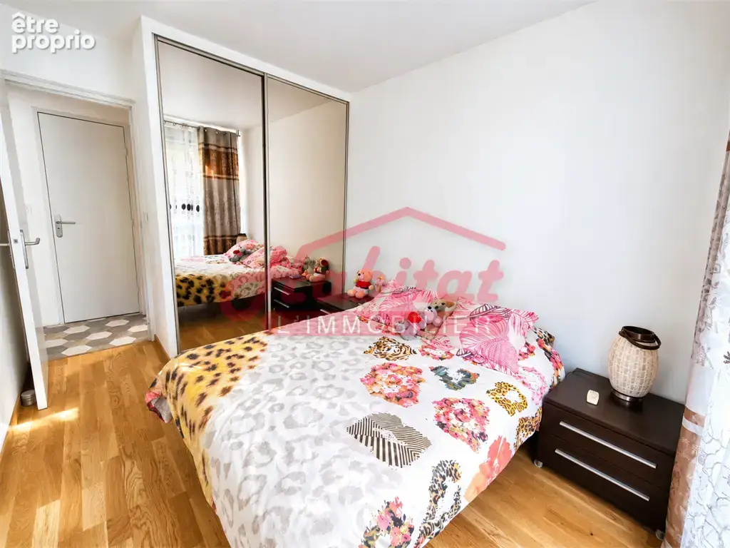 Appartement 4 pieces + cave - photo 9