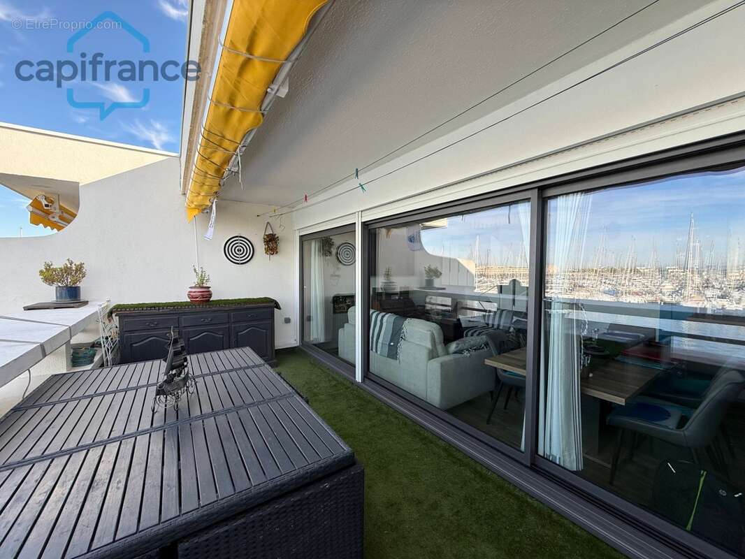 Appartement en Marina ,45 m2 + 14m2 de terrasse ,Port Camargue vue exceptionnelle - photo 5