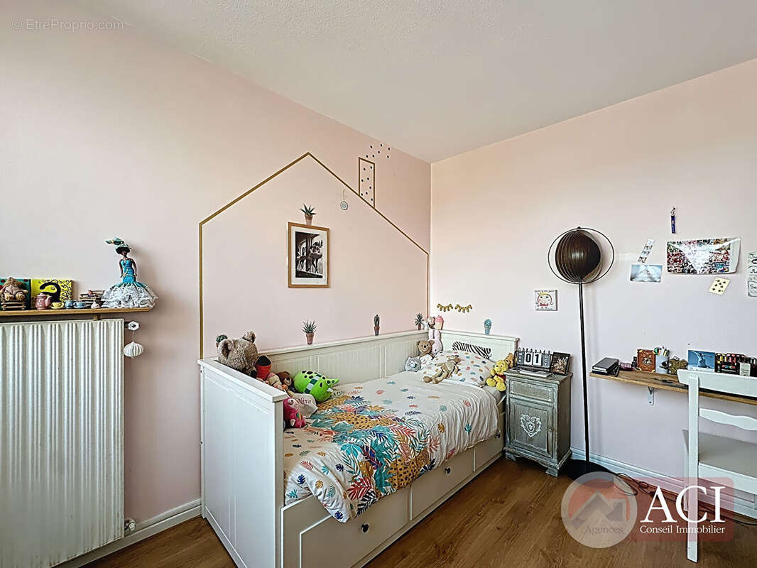 Appartement à EPINAY-SUR-SEINE