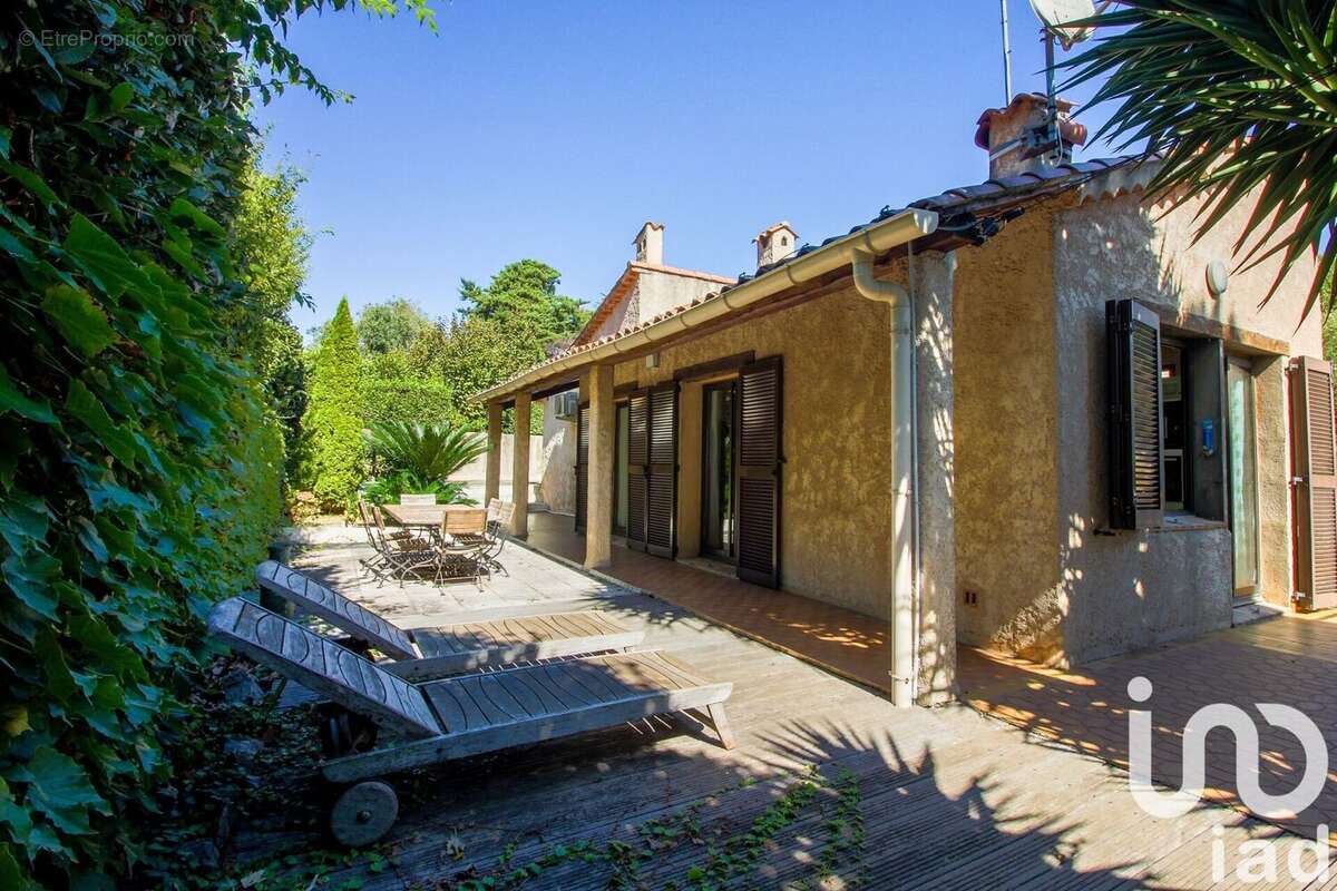 Photo 3 - Maison à ANTIBES