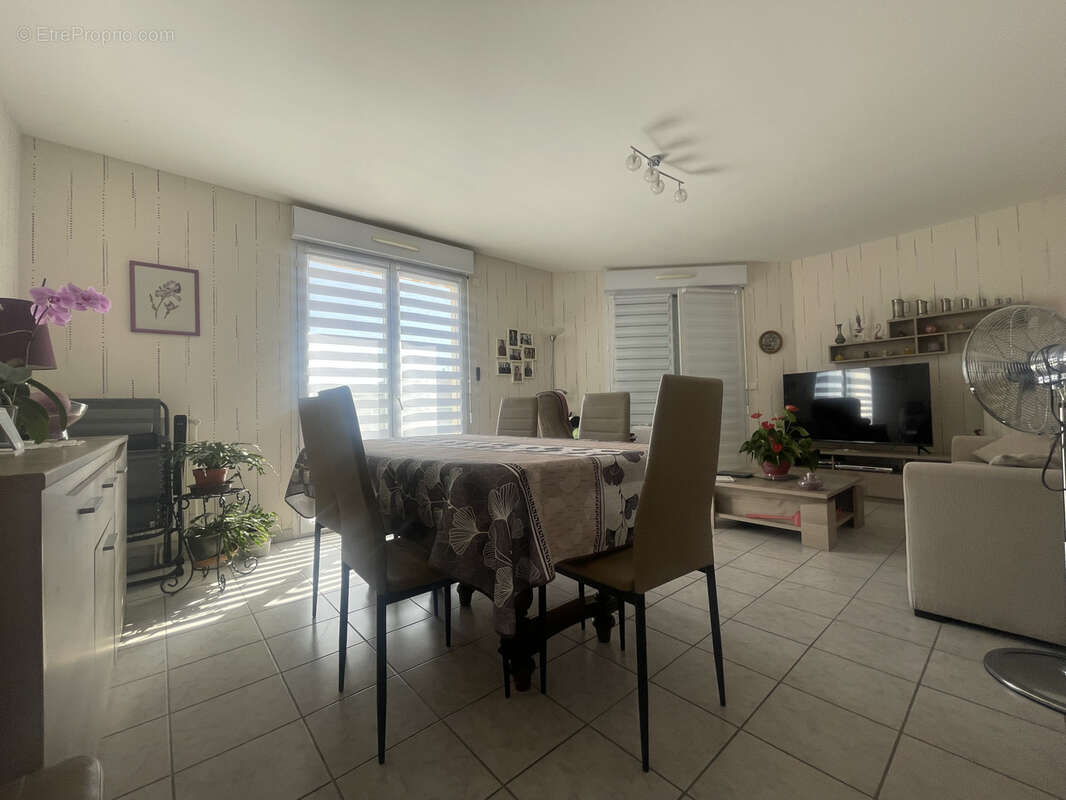 Appartement à RIORGES