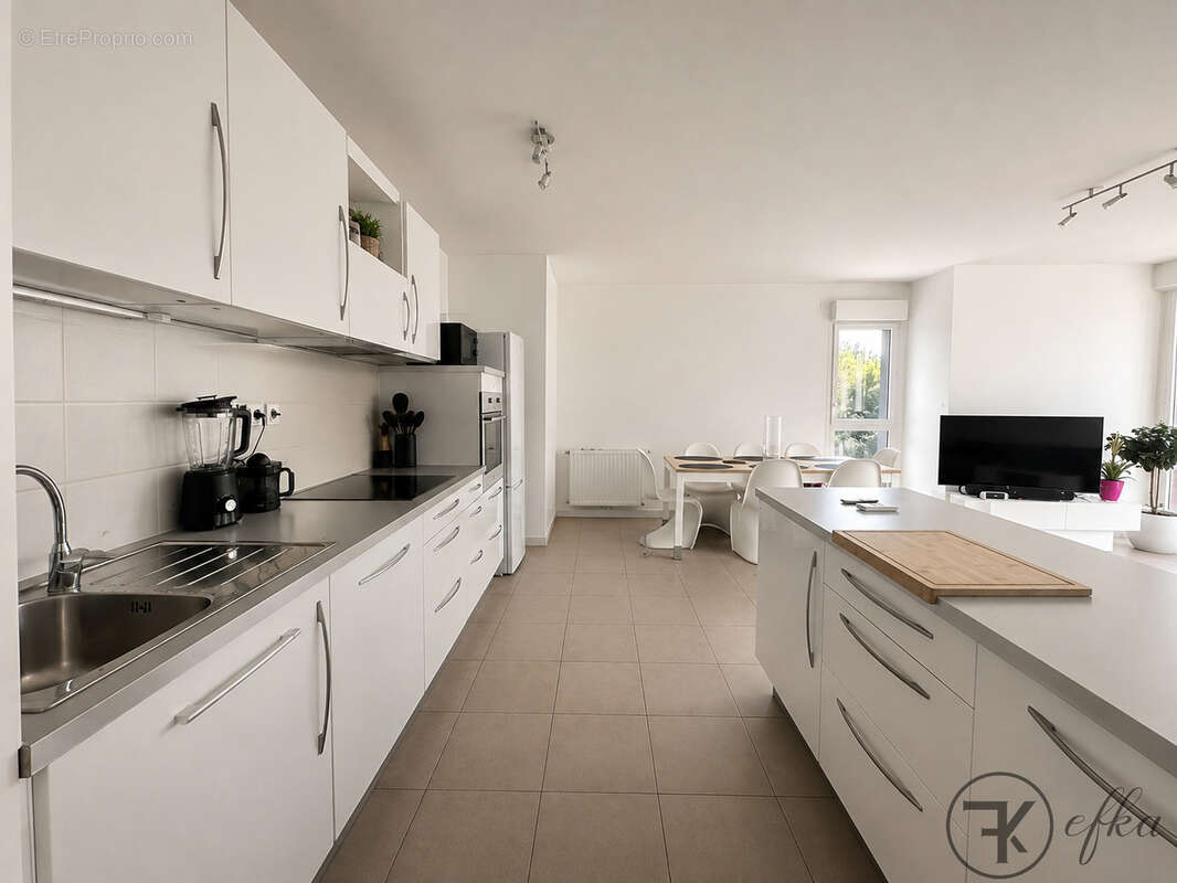 Spacieux T3 de 72 m2 quartier Port Marianne - photo 5