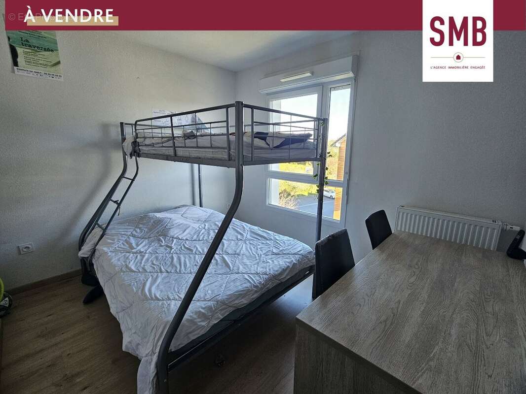 Appartement à LONS