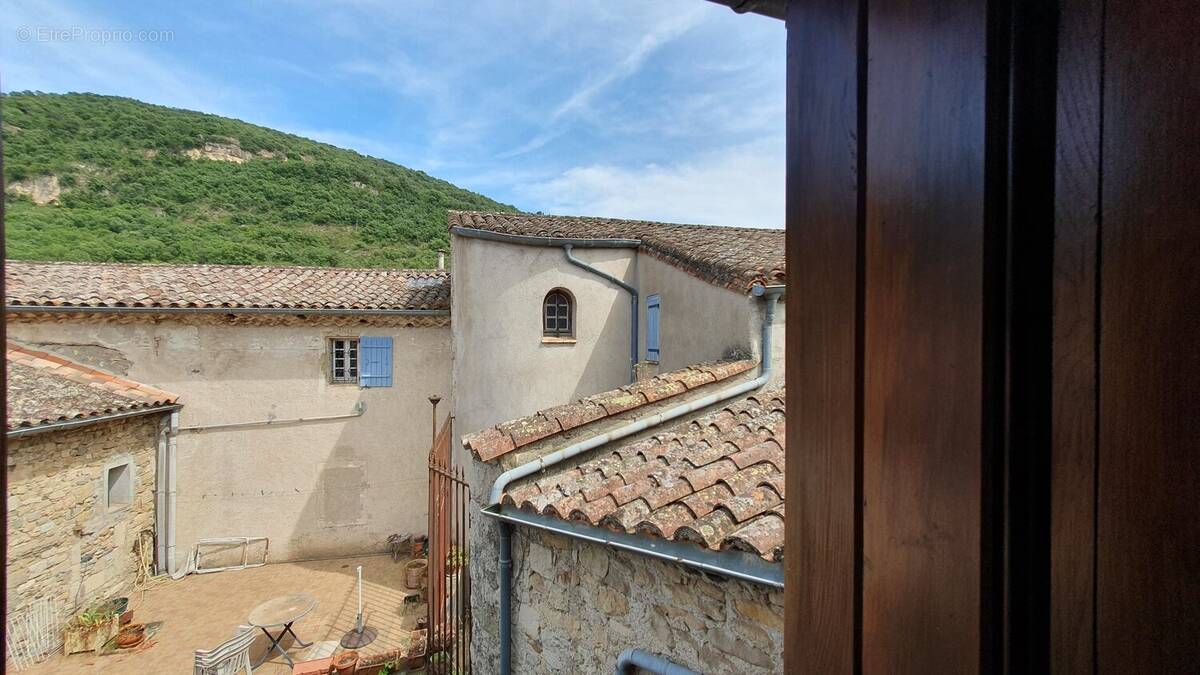 Maison à VILLEMAGNE-L&#039;ARGENTIERE