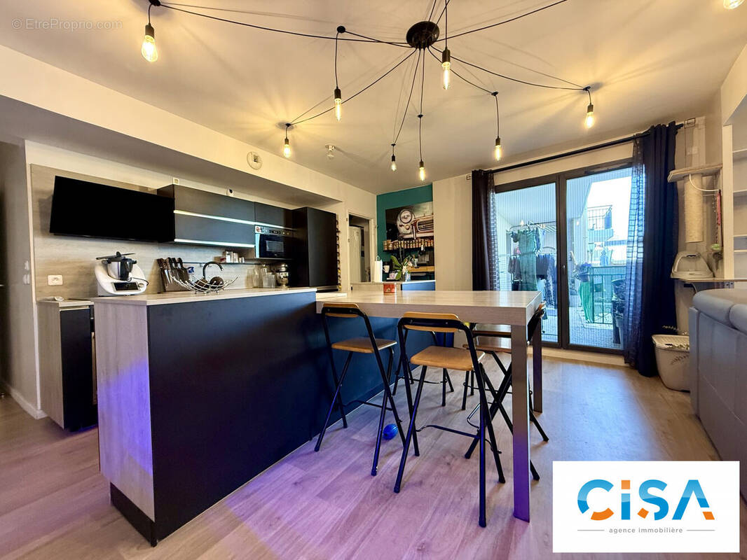 Appartement à PERSAN