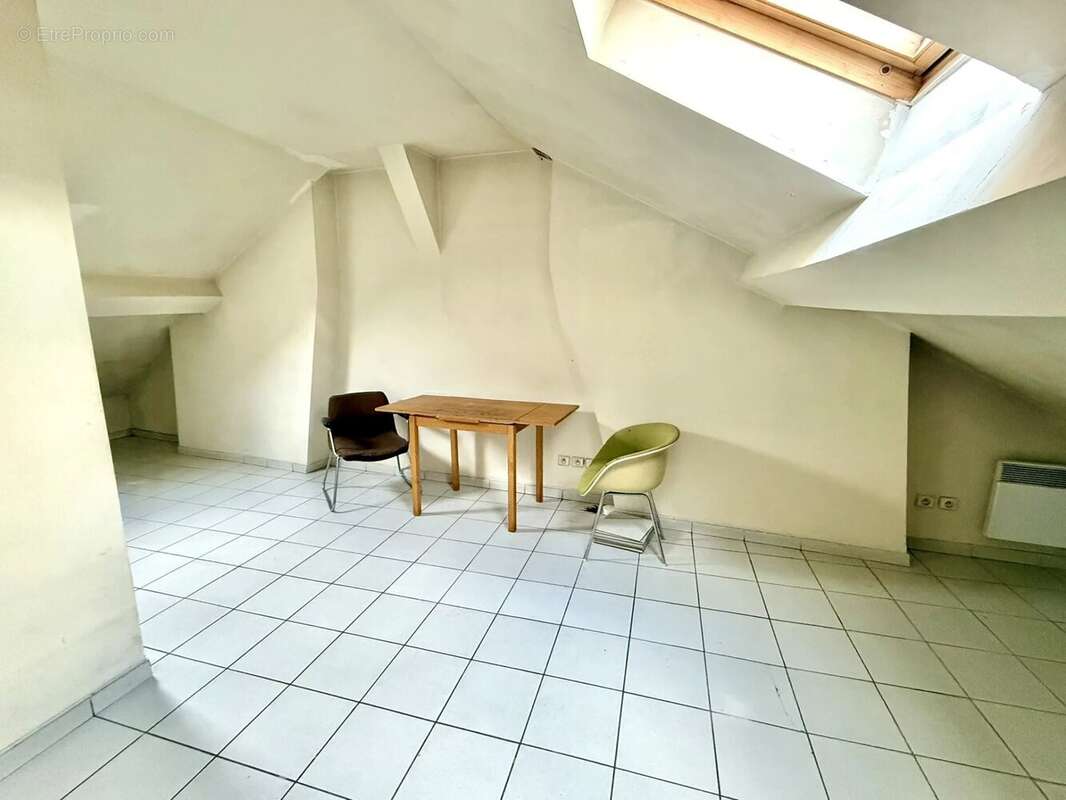 Appartement à PARIS-12E