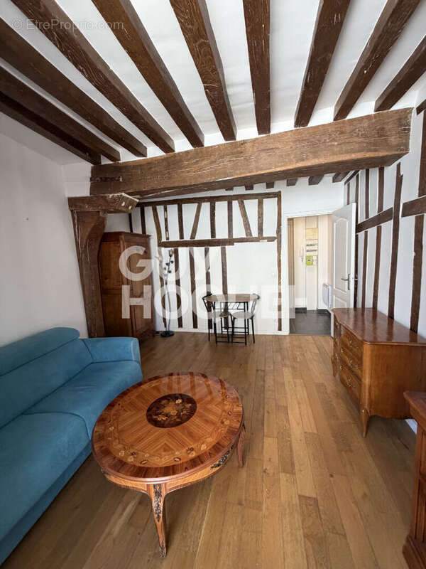 Appartement à COMPIEGNE