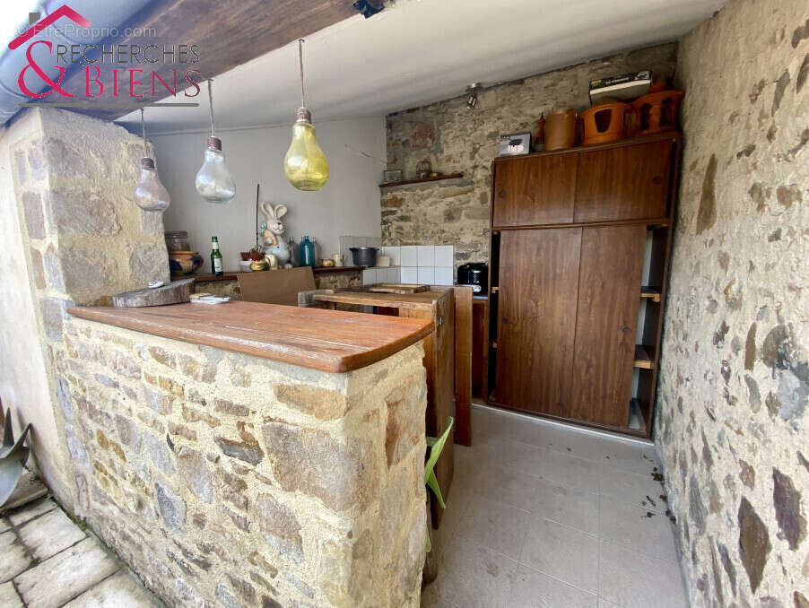 Appartement à MONTEBOURG