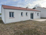 Maison à LES HERBIERS