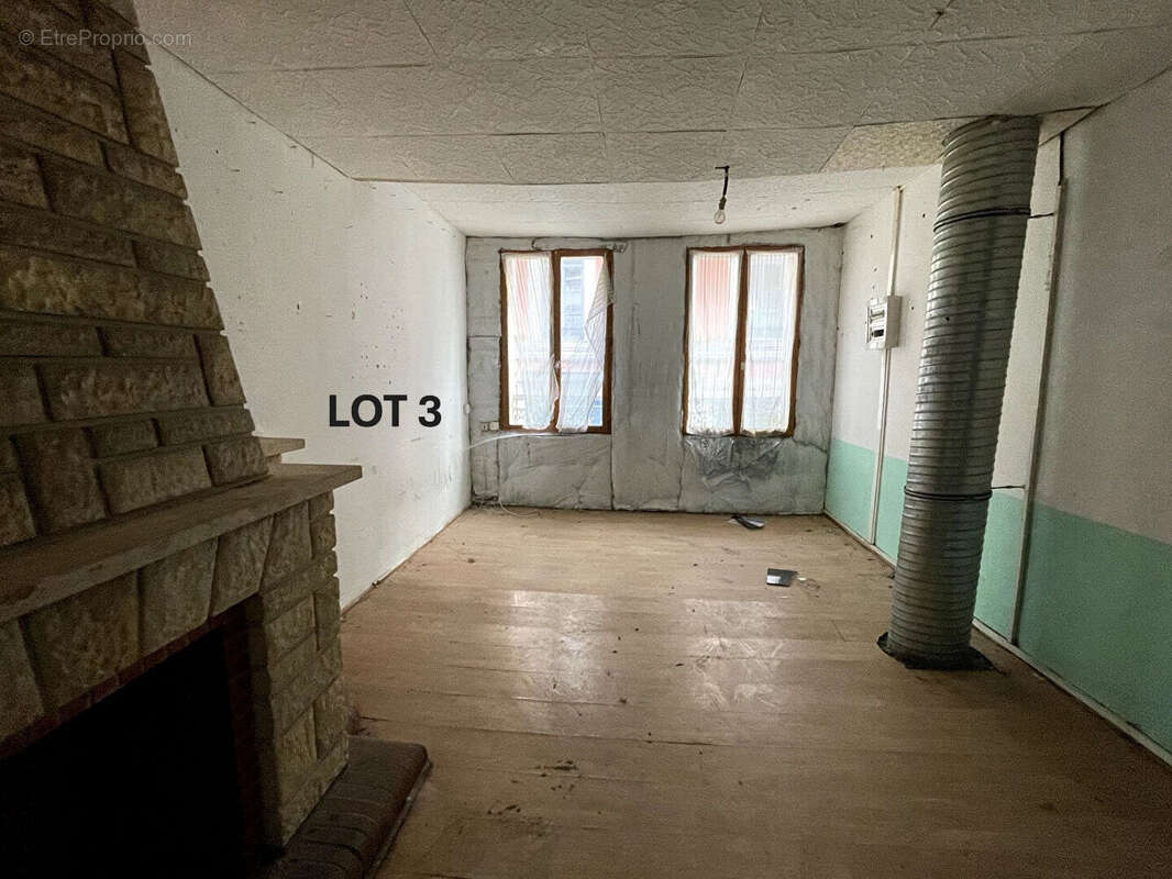 Appartement à GUISE