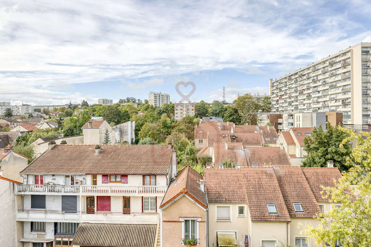 Appartement à LE KREMLIN-BICETRE