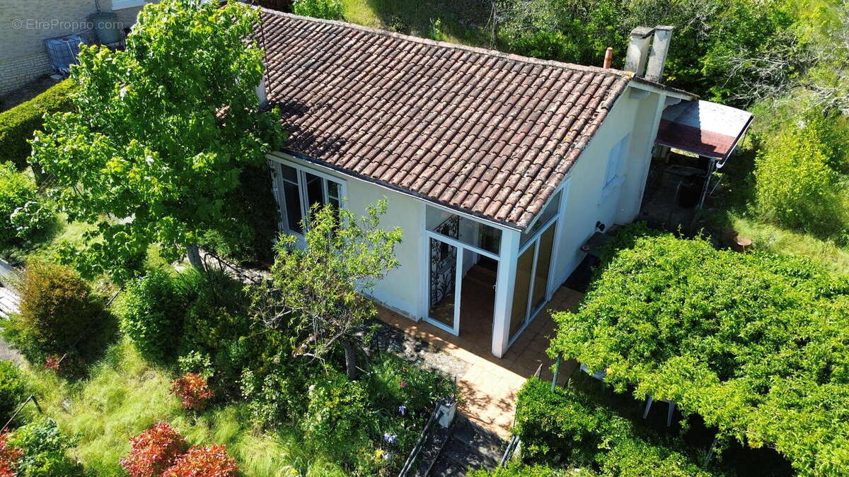 DJI0600 - Maison à SAINT-CYPRIEN