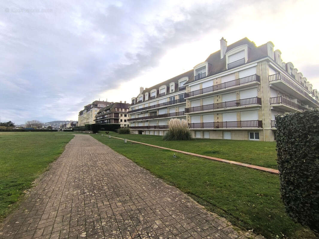 Appartement à DEAUVILLE