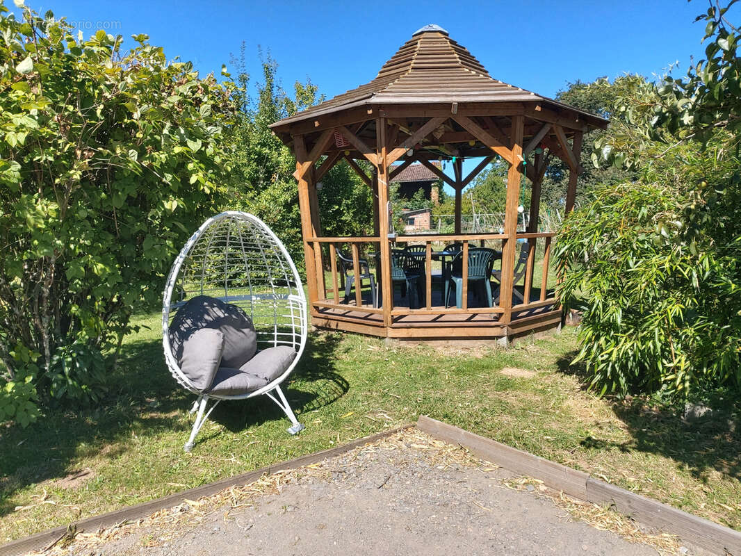 Maison à ORADOUR-SUR-VAYRES