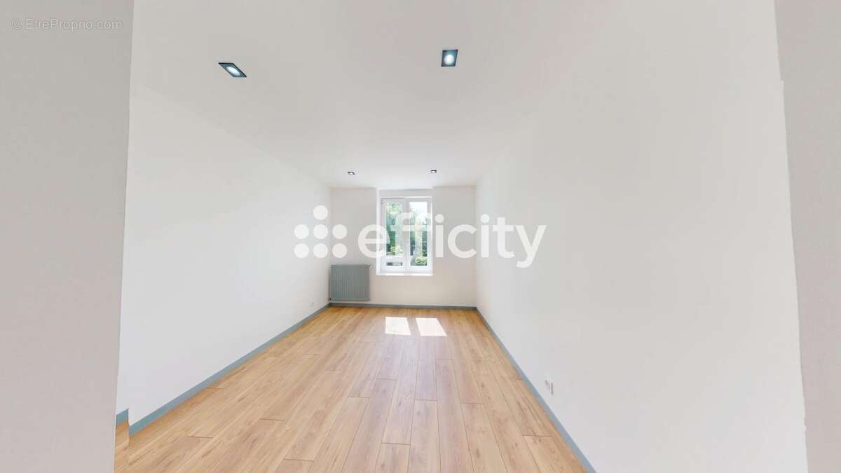 Maison 156 m² à Aulnoye-Aymeries  - photo 5