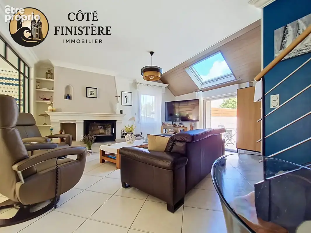 Maison  aux beaux volumes aux portes de Quimper  !! - photo 9