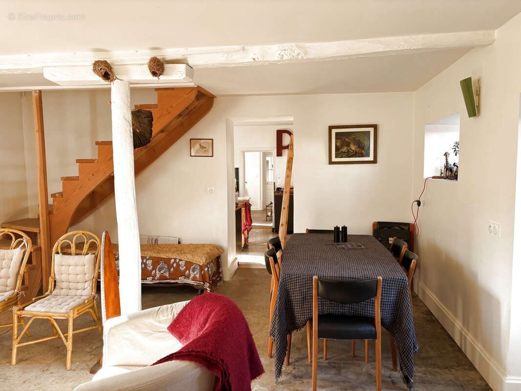 Maison à NERVIEUX