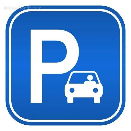 Parking à AGDE