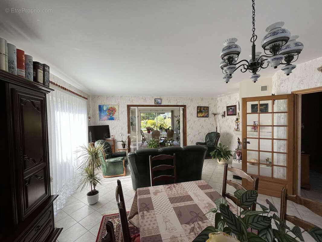 Maison à LE CELLIER