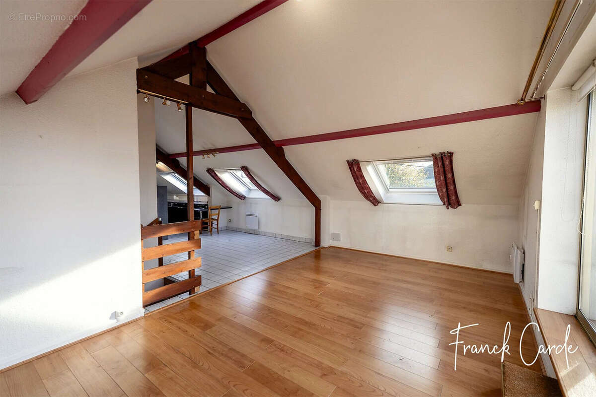 Appartement à MONT-SAINT-AIGNAN