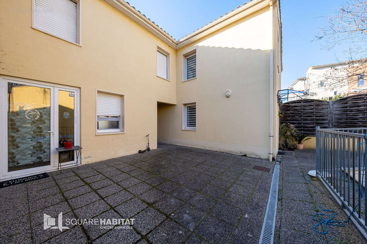 Appartement à COLOMIERS