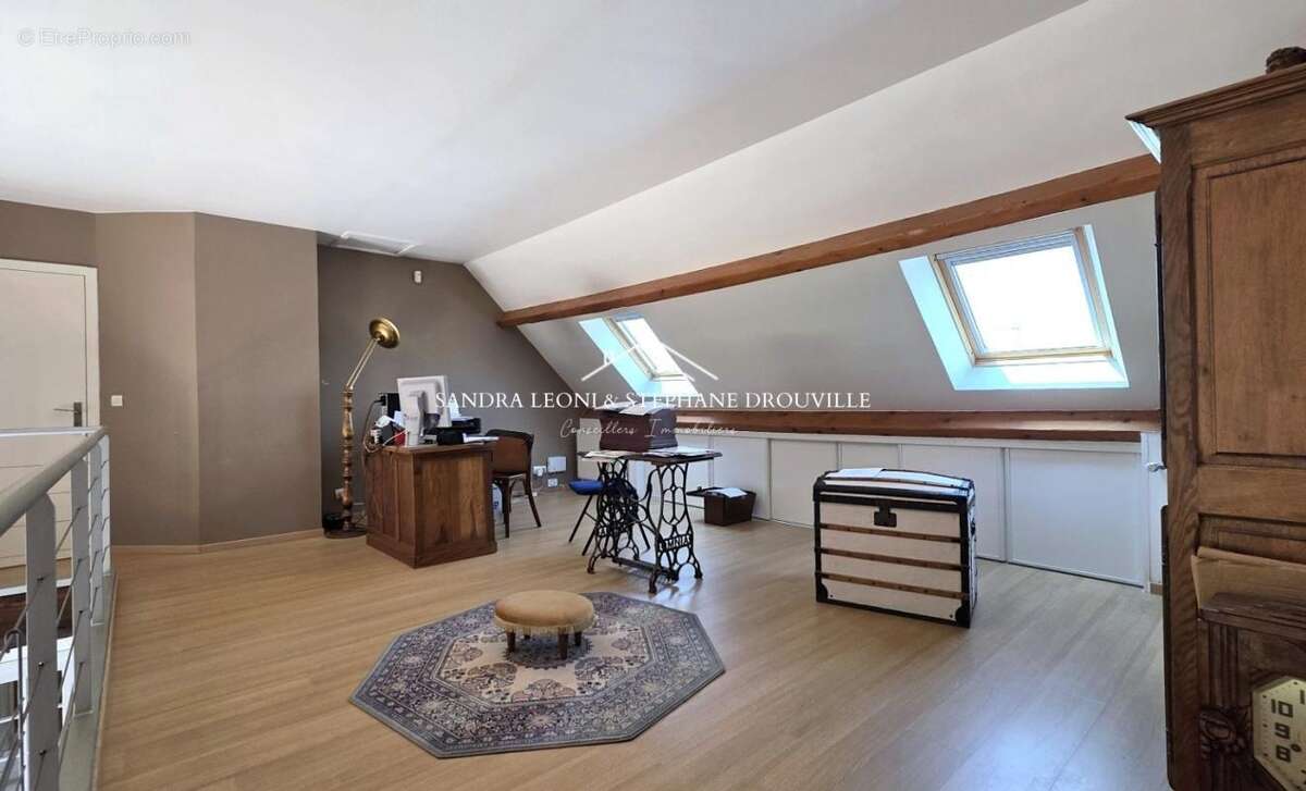 Maison à MAINTENON