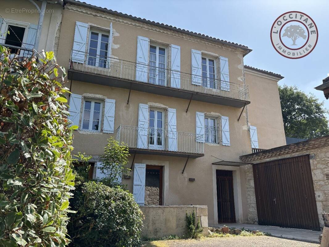 Maison à MAUVEZIN