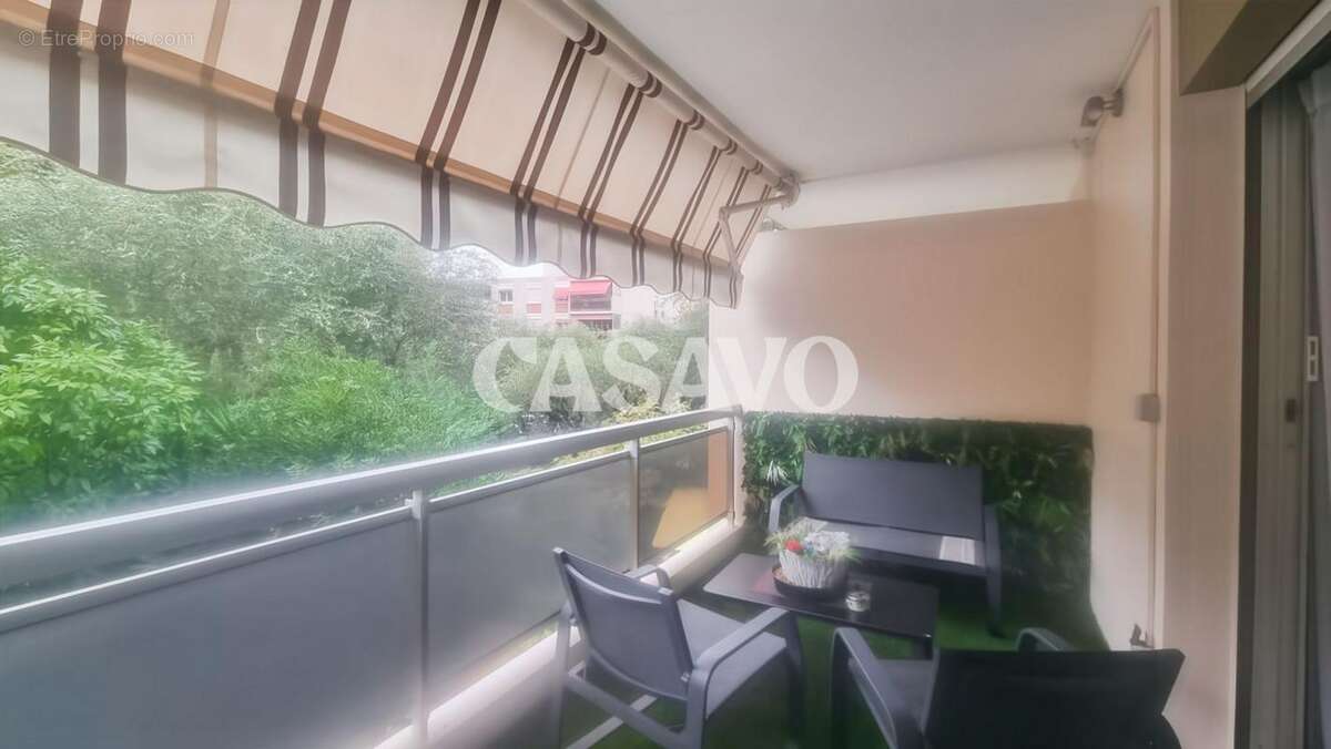 Appartement à LE CANNET