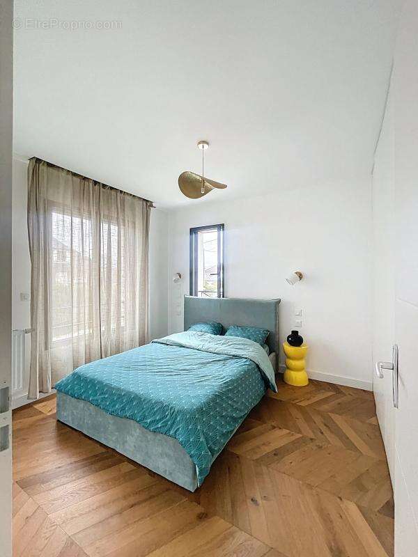 Maison à LE PLESSIS-TREVISE