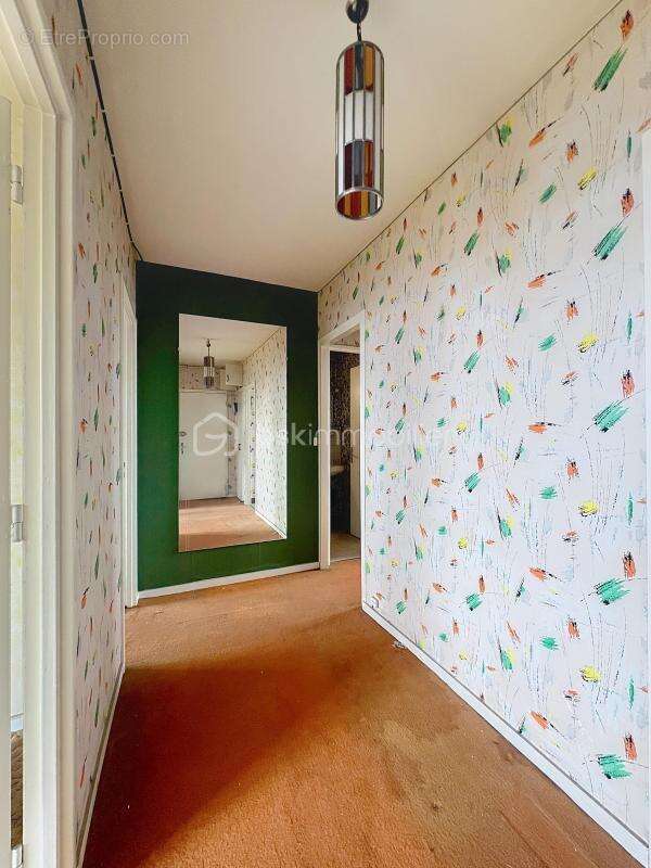 appartement T2 de 63 m² avec balcon, cave et parking – Châteauroux - quartier des Marins - photo 2