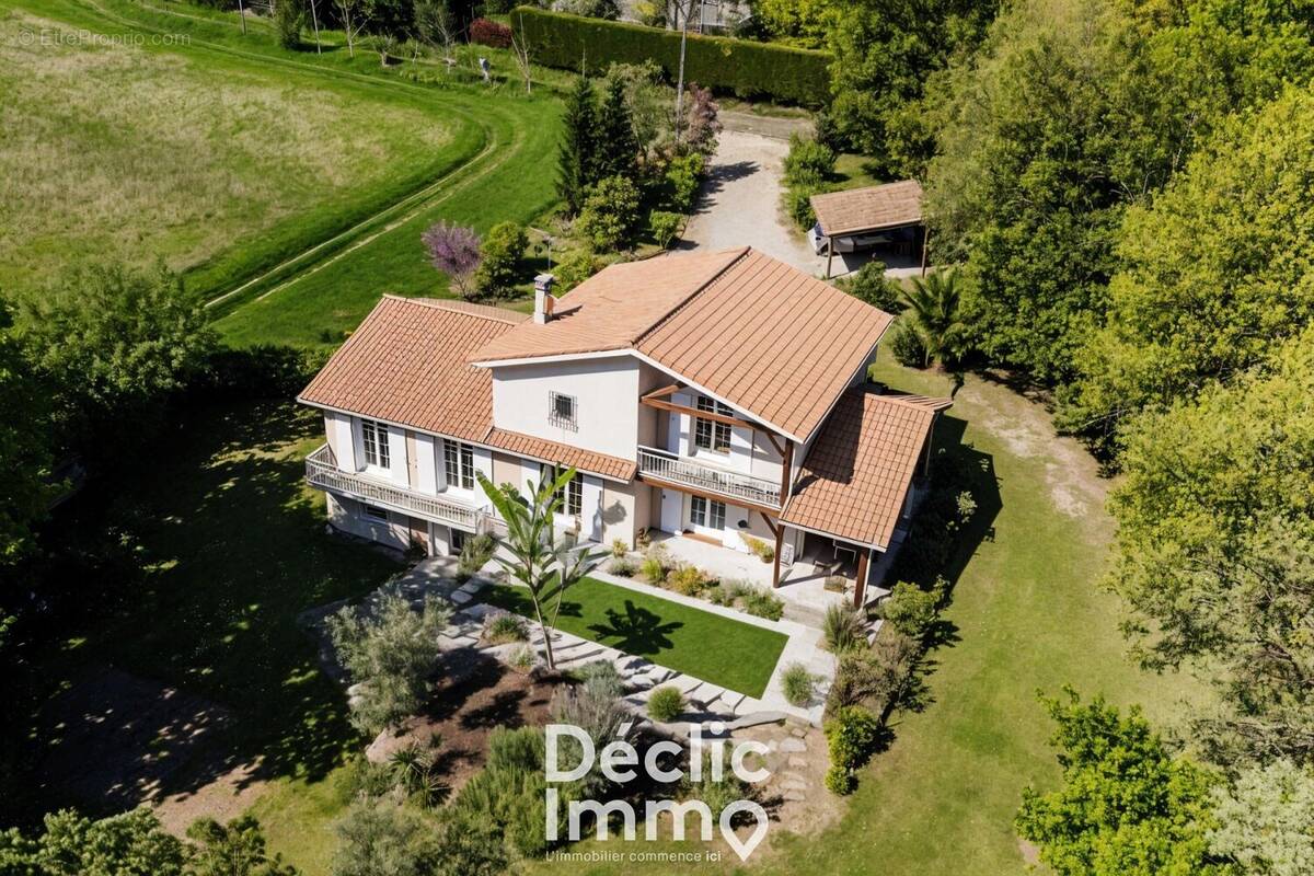 Maison à CARIGNAN-DE-BORDEAUX