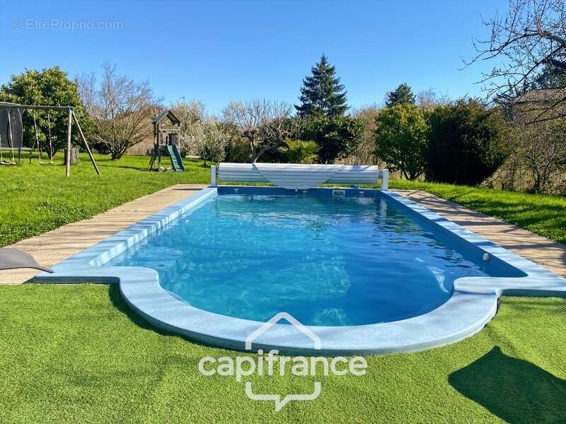 Maison à vendre 8 pièces  (71) - photo 2