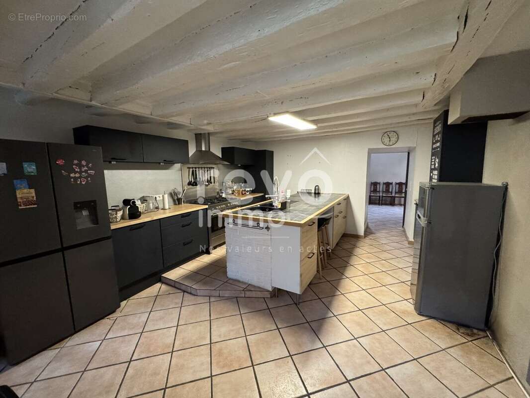 Maison à BAZOUGES-SUR-LE-LOIR