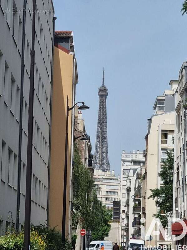 Photo 2 - Appartement à PARIS-15E