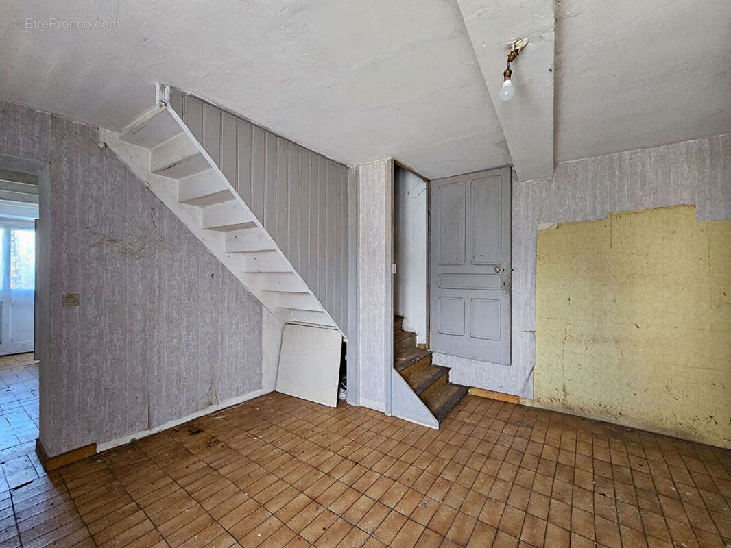 Maison à CHAMPAGNEUX