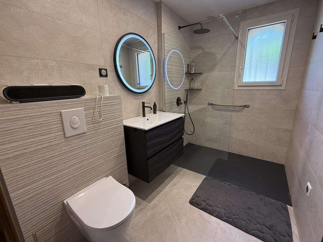 Maison Vitrolles 6 pièce(s) 150 m2 - photo 6