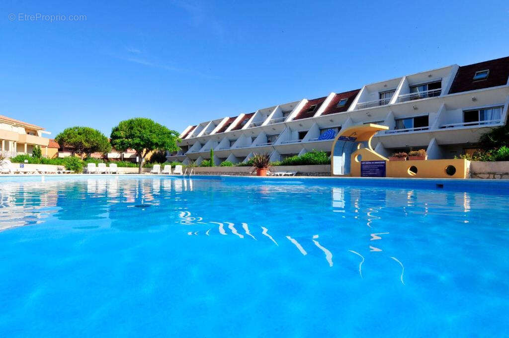 Appartement à MAUGUIO