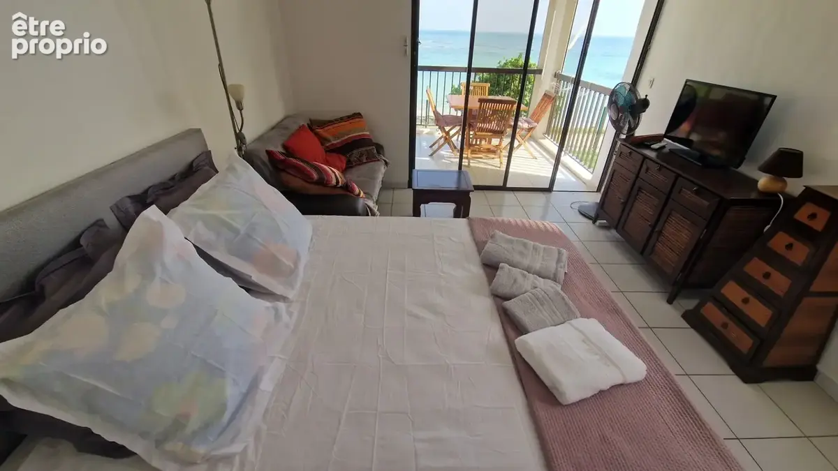 Superbe studio vue mer premiere ligne plage a pied à le gosier (971) - photo 5